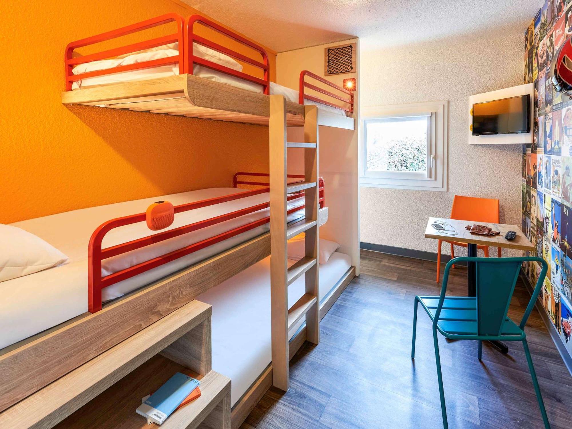 Hotelf1 Lille Villeneuve D'Ascq Bagian luar foto